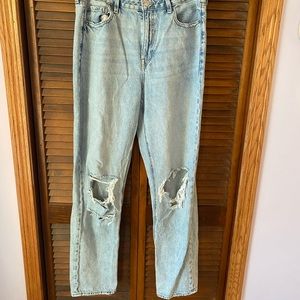 American Eagle Mom Jeans